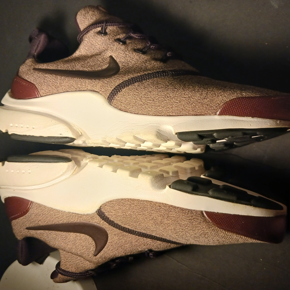 Nike Tan and White Athletic Shoes